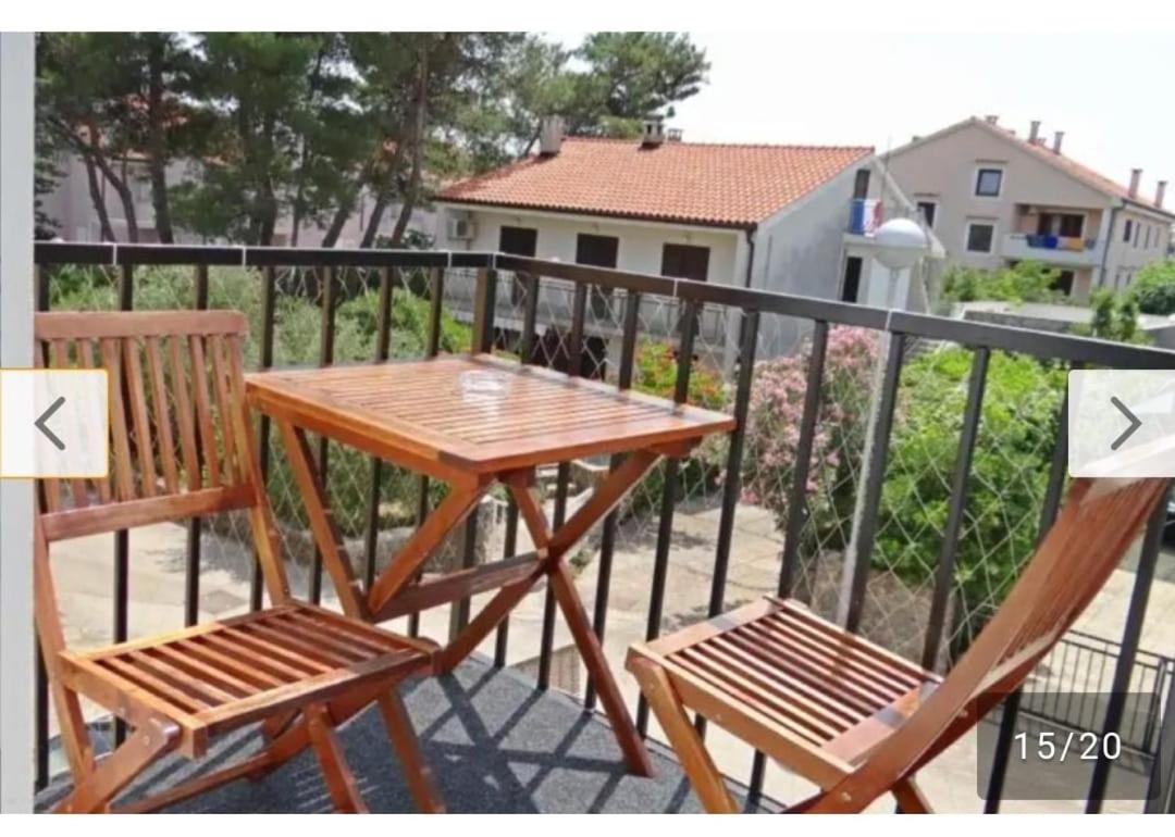 Apartment Ivana Krk Town Exterior foto