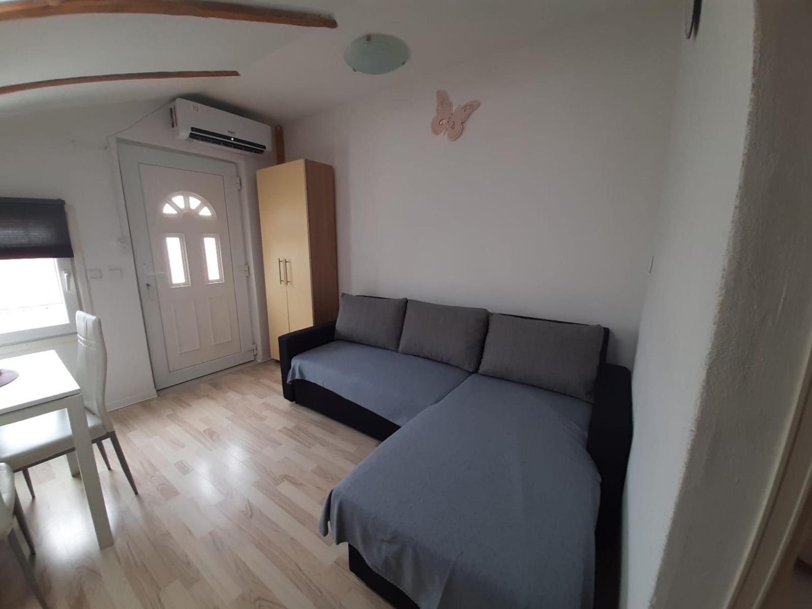 Apartment Ivana Krk Town Habitación foto